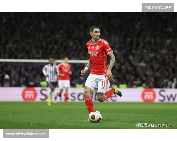 奥塔门迪头槌救主！本菲卡 10 人应战绝平博卡青年