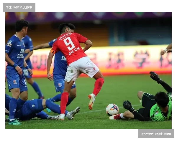 普尔次节火力全开砍下14分锡安强势回应单节10分上演巅峰对决